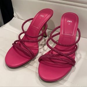 PINK ZARA HEELS NEVER WORN